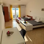 Badnje Apartment Dramalj